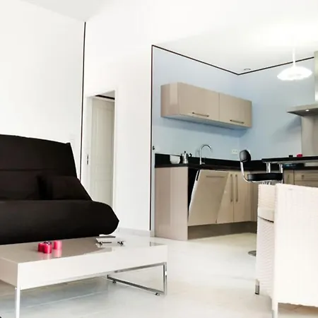 Le Jardin D'alzetu Apartman
